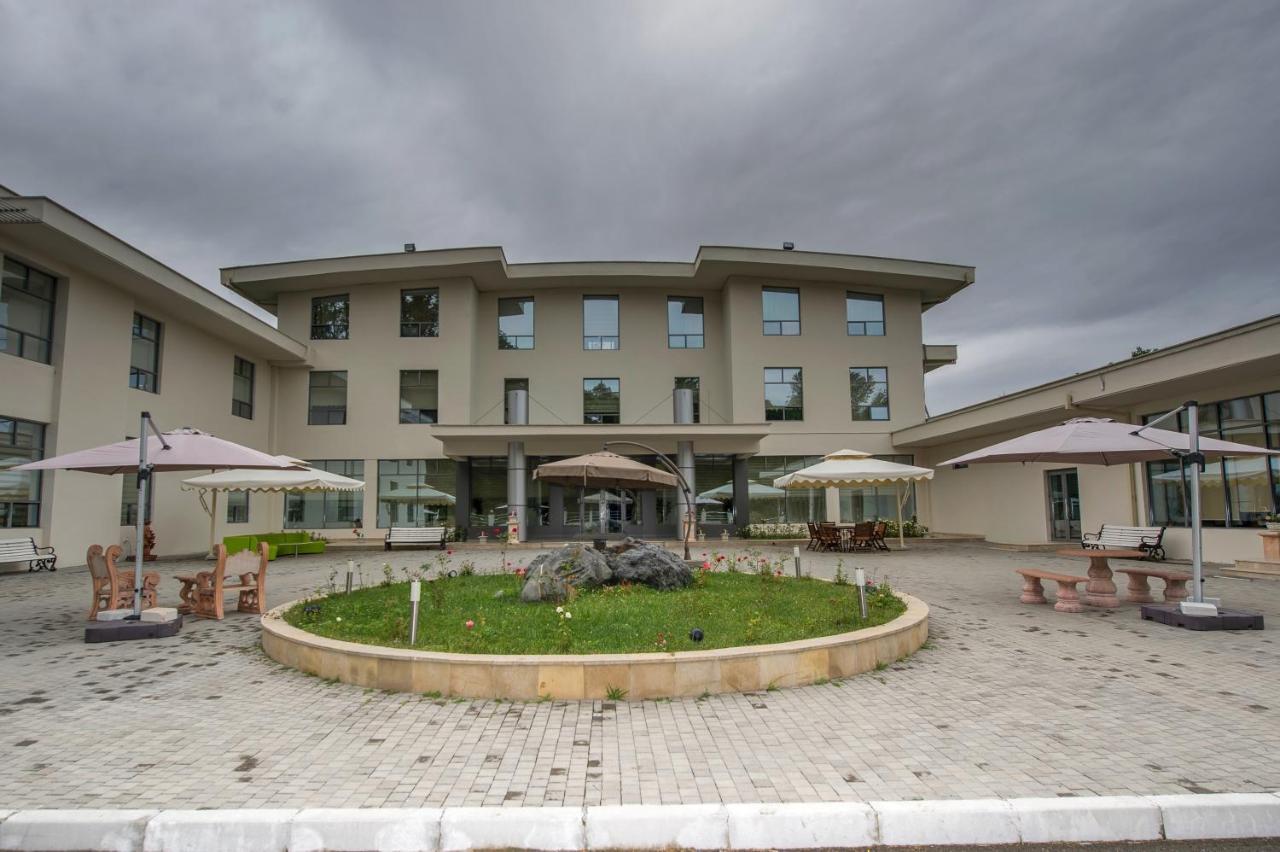 Chukhur Gabala Museum Hotel Bagian luar foto